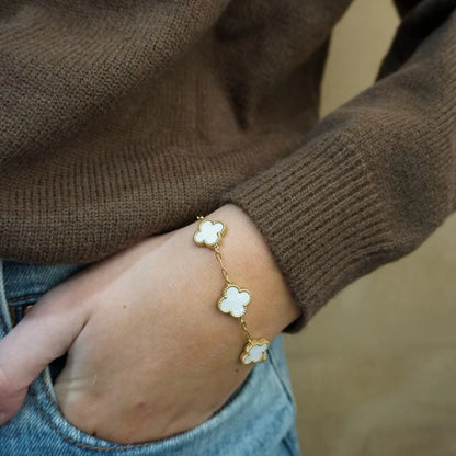 Clover Leaf Viral Bracelet | For Pretty Hands