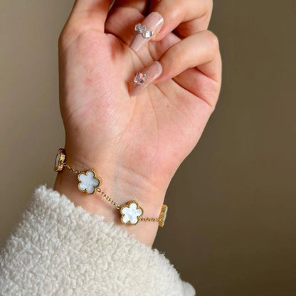 Clover Leaf Viral Bracelet | For Pretty Hands