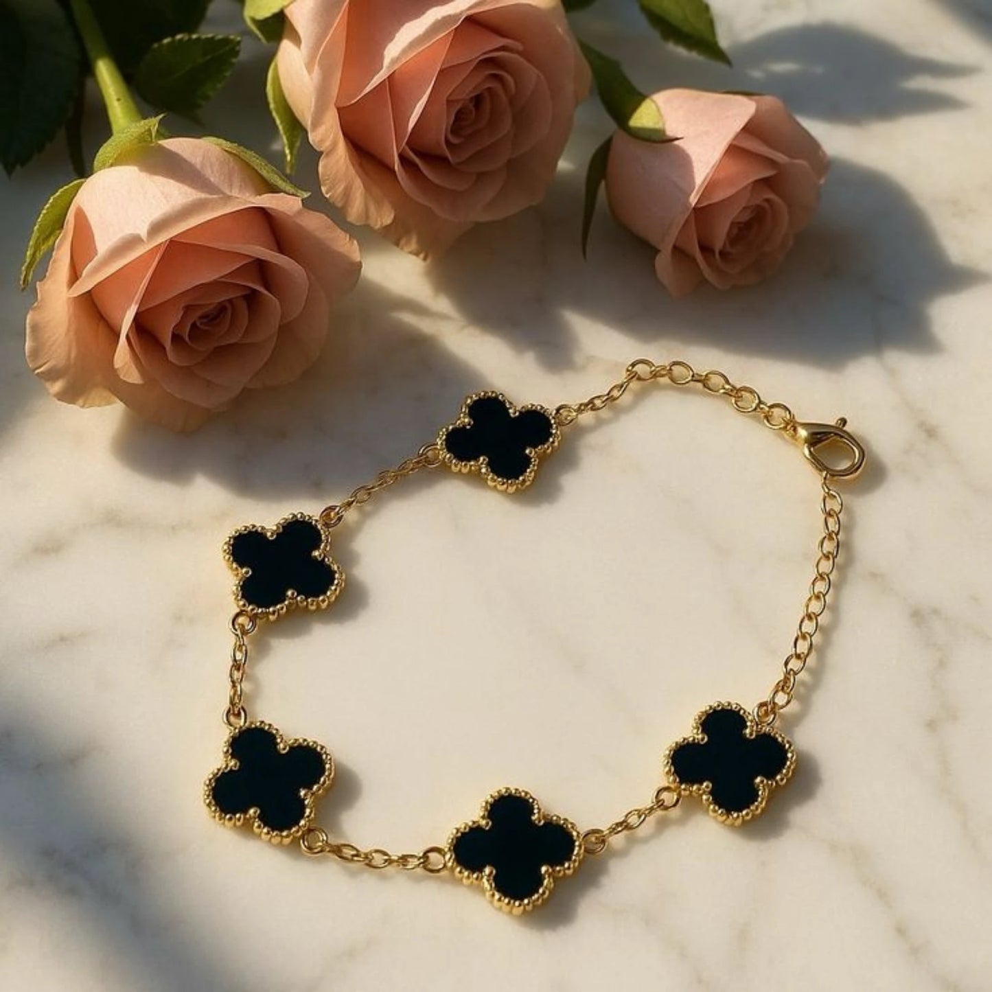 Clover Leaf Viral Bracelet | For Pretty Hands