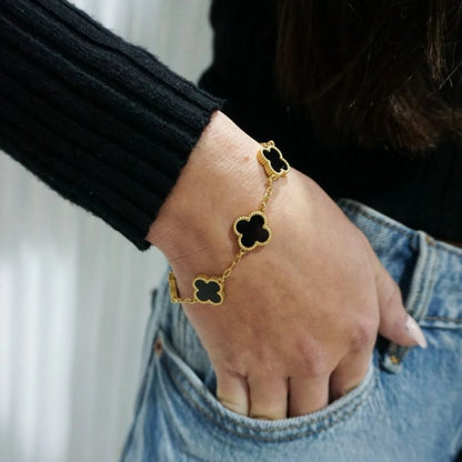Clover Leaf Viral Bracelet | For Pretty Hands
