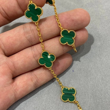 Clover Leaf Viral Bracelet | For Pretty Hands