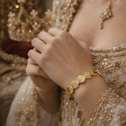 Golden Shell Bracelet