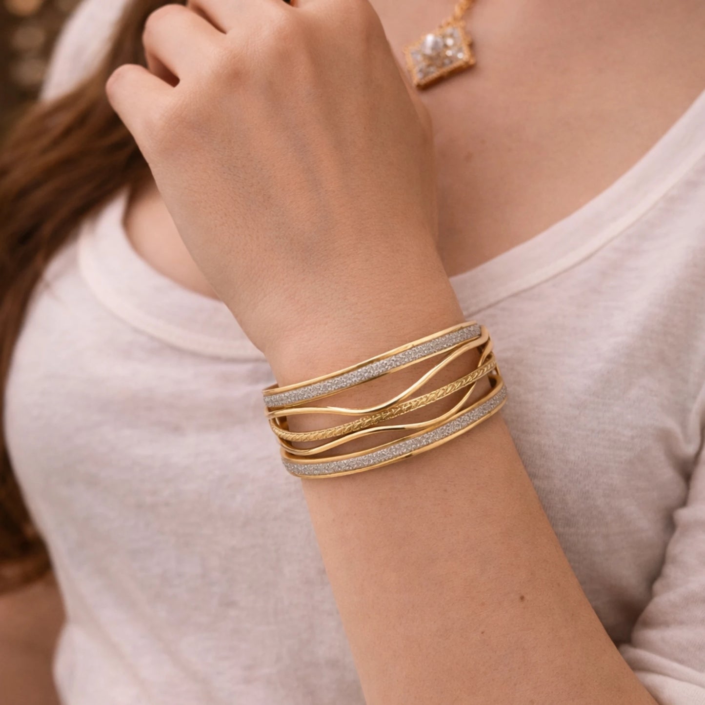 Stardust Crossover Golden Hand Cuff