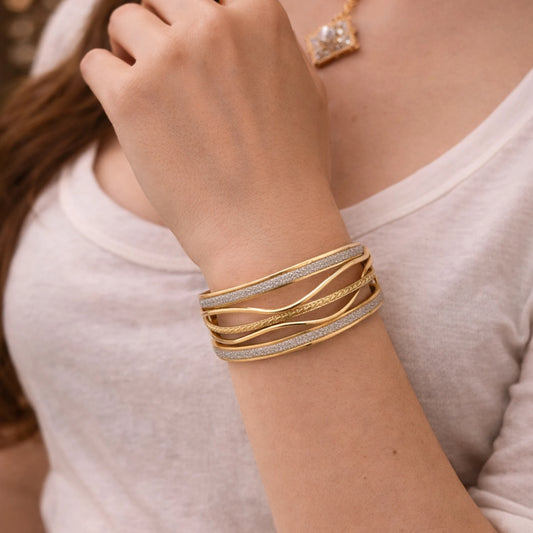 Stardust Crossover Golden Hand Cuff