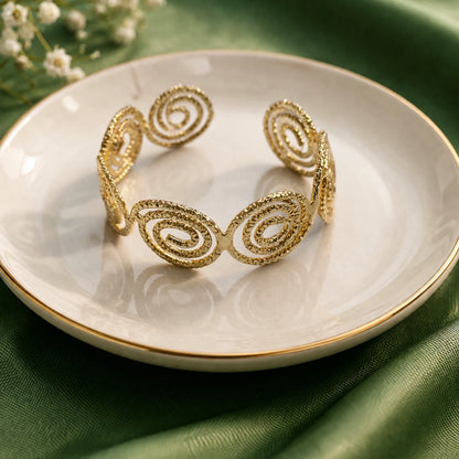 Whirl & Gold Cuff