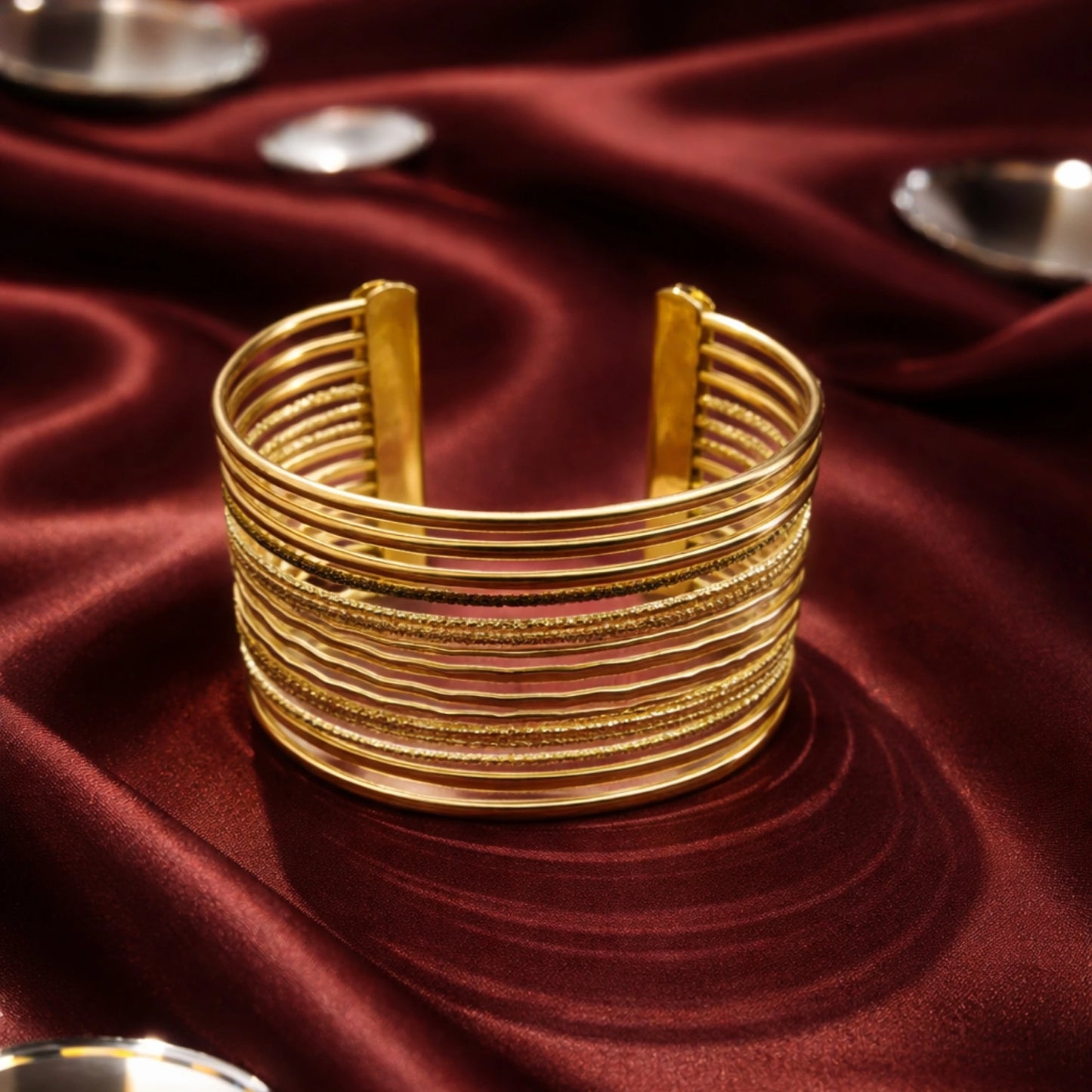 Golden Stripes | Layer Bracelet