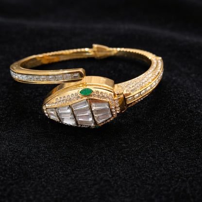 Serpent Diamond Luxury Timepiece | Viral Serpentine Watch
