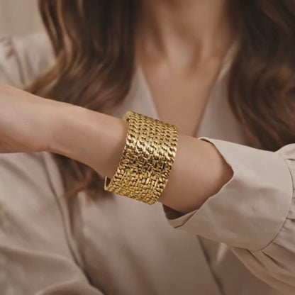 Zigzag Golden Korean Bracelets