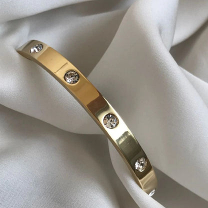 Eterna Glow Bracelet