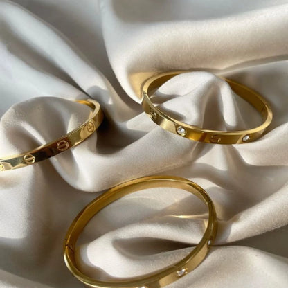 Eterna Glow Bracelet