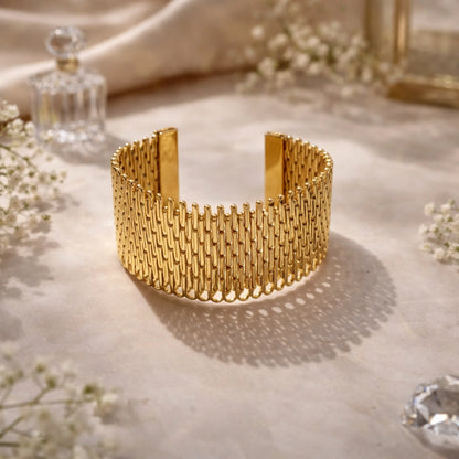 Zigzag Golden Korean Bracelets